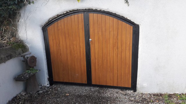 garage doors golden oak